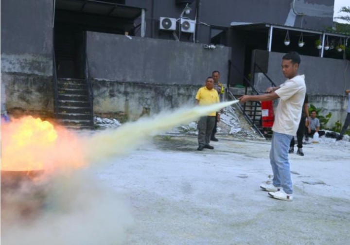 BATIQA Hotel Pekanbaru Perkuat Budaya Safety Lewat Training Fire Drill Bersama Damkar Rutin Selama Tiga Bukan Sekali