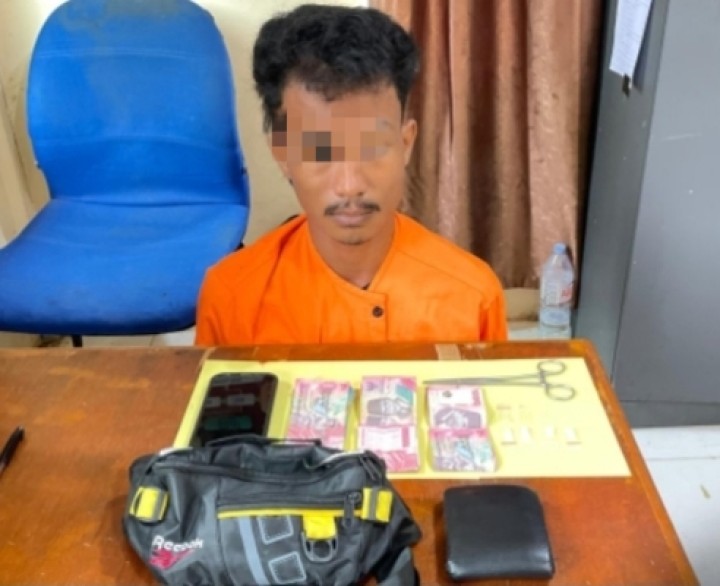 Miliki Enam Paket Sabu, Seorang Pria di Siak Kecil Ditangkap Polisi