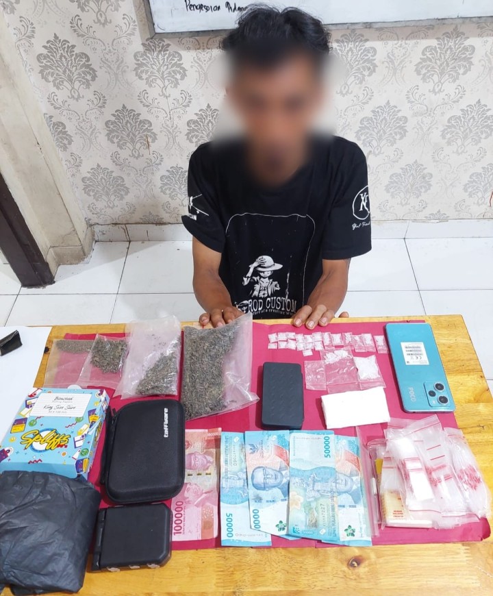 Bandar Shabu dan Ganja di Dayun Dibekuk, Satresnarkoba Polres Siak Amankan Puluhan Paket Narkotika