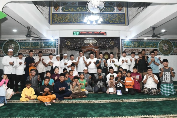 BRK Syariah salurkan program CSR saat safari ramadan Wali Kota Tanjungpinang