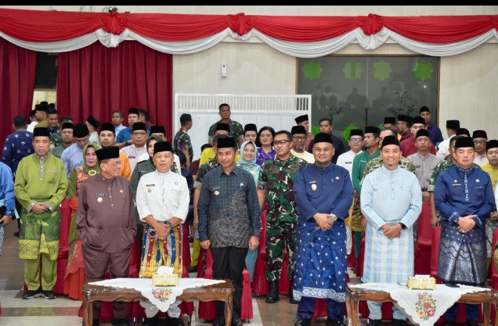 Riau Masuk Lima Besar Percepatan KDMP, Wabup Siak Ikut Teken Kesepakatan