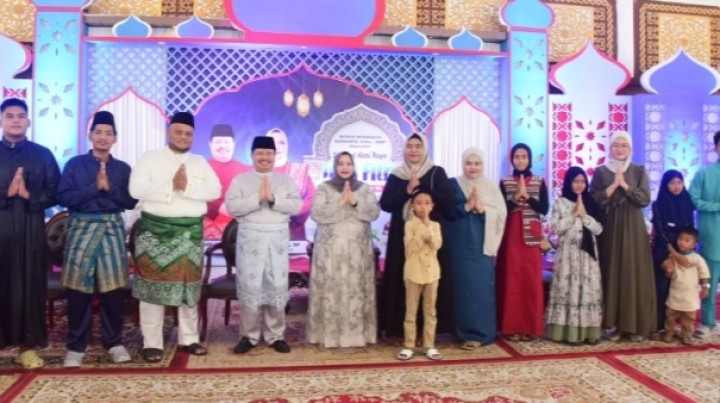 Bupati Bengkalis Open House Hari Raya Idul Fitri di Rumdis