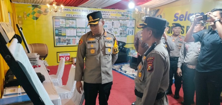 Pastikan Pengamanan Mudik Optimal, Kapolres Siak Cek Pos Exit Tol Minas