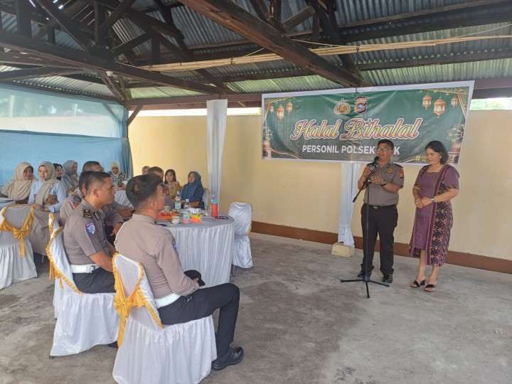 Kebersamaan Berujung Haru, AKBP James Akhiri Pengabdian di Polsek Siak