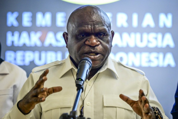 Menteri Hak Asasi Manusia Natalius Pigai. Sumber: kumparan.com