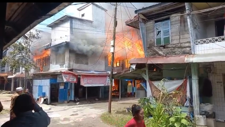 Kebakaran di pulau kijang, inhil