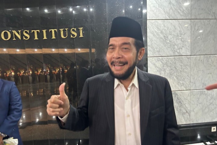 Mantan Hakim Mahkamah Konstitusi (MK) Amwar 
