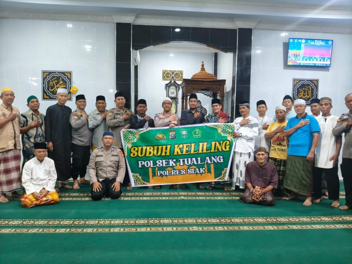 Subuh Keliling di Masjid Ar Rahmat, Kapolsek Tualang Ajak Warga Jaga Kamtibmas