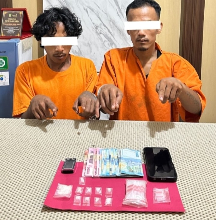 Dua Pengedar Sabu Dibekuk Serta BB 5,75 Gram Oleh Polsek Pinggir