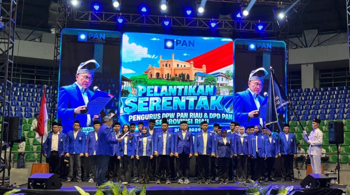 Zulhas lantik pengurus PAN se Riau 
