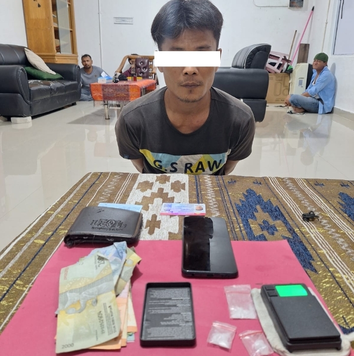 Polsek Mandau Amankan 3 Paket Narkotika Bersama Satu DPO