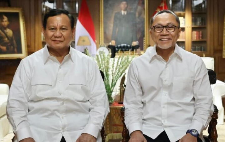 reshuffle Menteri Koordinator Bidang Pangan Zulkifli Hasan (Zulhas) dan Presiden Prabowo Subianto. Sumber: Internetn 