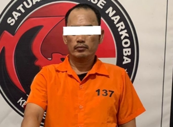 Pengedar Sabu di Desa Deluk Bantan Bengkalis Dibekuk Polisi