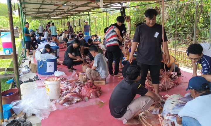 Semangat Kebersamaan Warnai Perayaan Idul Adha 1447 H di Riau Kompleks