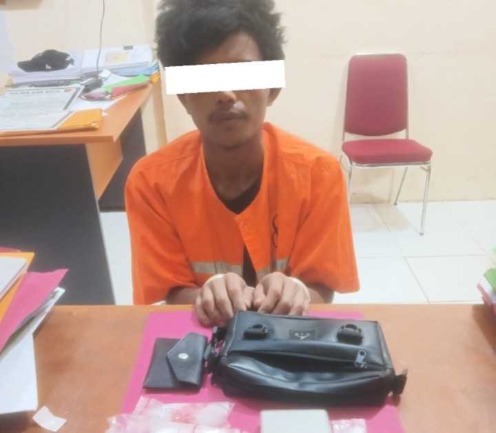 Peredaran Sabu di Tanjung Datuk, Seorang Pria Diamankan Polsek Siak Kecil