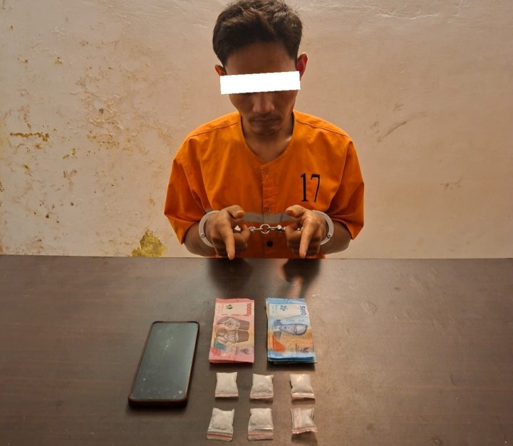 Pengedar Narkoba A Tak Berkutik Saat Diamankan Bersama Barang Bukti 13,55 Gram sabu