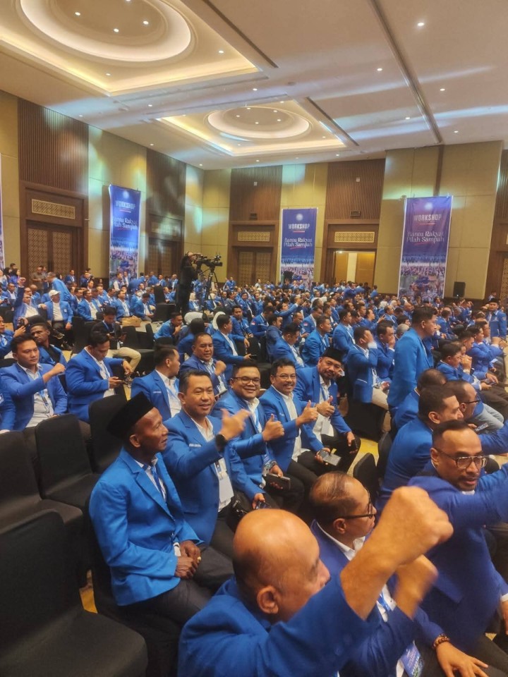Tingkatkan Kapasitas Legislator, Wakil Ketua I dan Fraksi PAN DPRD Siak Ikuti Workshop Nasional Pengelolaan Sampah di Jakarta