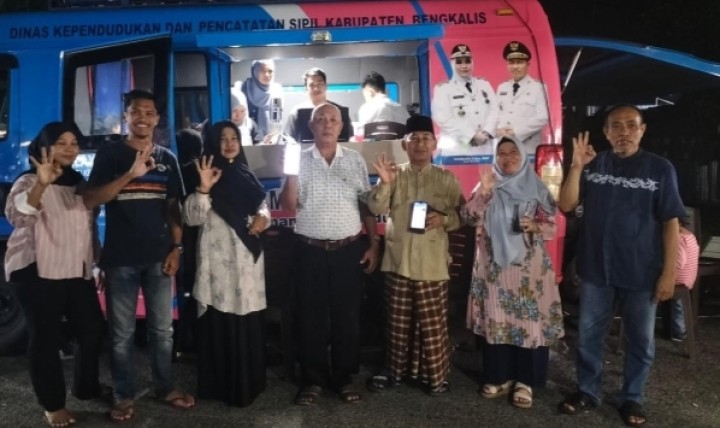 Bermasa Untuk Melayani, Disdukcapil Bengkalis Buka Layanan Adminduk Diarena Car Free Night