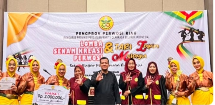 Sri Tanjung Raih Juara Pertama Lomba Tari Zapin Melayu se-Riau
