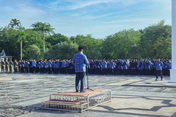 Sekda Siak Pimpin Apel Hari Kesadaran Nasional di Lingkungan Pemkab Siak