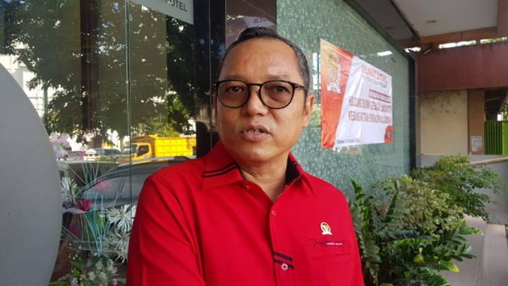Ketua DPP PDIP, Deddy Yevri Sitorus. Sumber: Gesuri