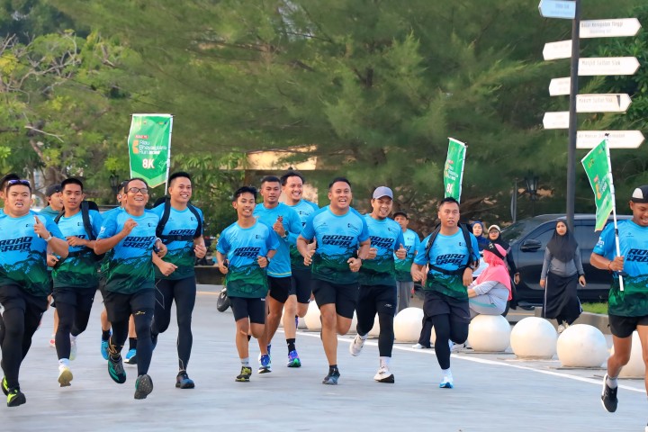 Dilepas Kapolres dan Bupati Siak, 600 Peserta Meriahkan Road To Riau Bhayangkara Run 2026 di Depan Istana Siak