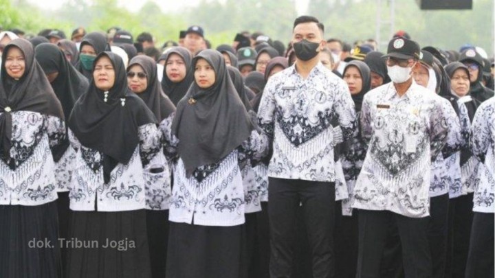Ilistrasi guru honorer. Sumber: Internet