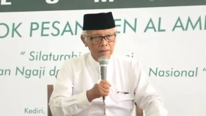 Ketua Umum Majelis Ulama Indonesia (MUI), KH Anwar Iskandar. Sumber: Internet