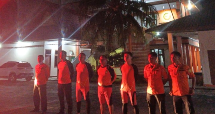 Tiga Orang Dinyatakan Hilang Saat Kapal Pompong Diterjang Arus Sungai