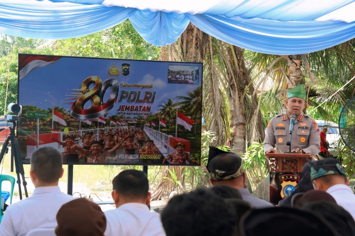 Kapolri Resmikan 80 Jembatan Merah Putih Presisi Tahap II, Kapolres Siak Laporkan Manfaat Jembatan Merempan Hulu