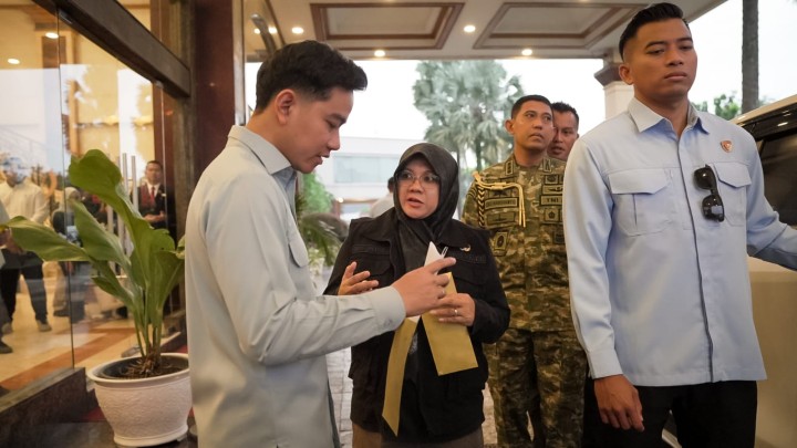 Bupati Siak Sampaikan Keluhan Pemangkasan DBH kepada Wapres Gibran