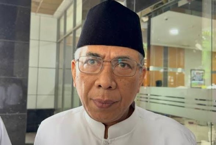 Ketua Umum Pengurus Besar Nahdlatul Ulama (PBNU) KH Yahya Cholil Staquf alias Gus Yahya. Sumber: kompas com