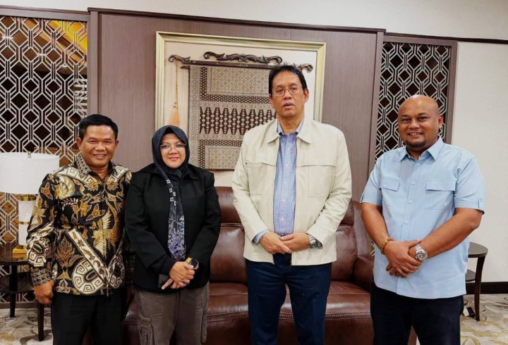 Silaturahmi Bupati Afni dan Menkeu Purbaya Berbalut Nostalgia, Siak Kembali Jadi Perbincangan