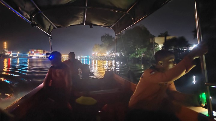 Korban Tenggelam di Sungai Siak Belum Ditemukan, Tim SAR Gabungan Lanjutkan Pencarian