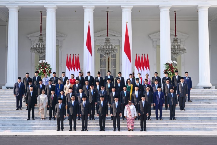 Presiden Prabowo Subianto dan jajaran menteri. Sumber: Internet