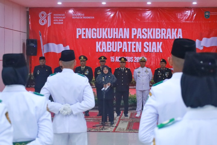 32 Paskibraka Siak Siap Kibarkan Merah Putih, Bupati Afni Titip Teladan Negeri Istana untuk Indonesia