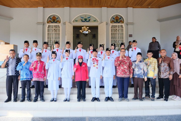 Bupati Siak Sambut Anggota Paskibraka Nasional dan Provinsi Riau Asal Siak