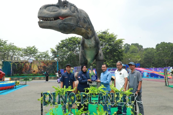 Dino Planet Resmi Beroperasi di Siak, Plh Sekda: Bukan Sekadar Hiburan