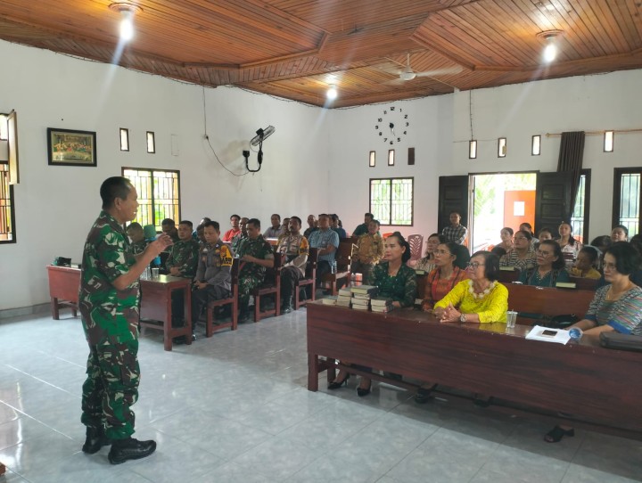 Mabes TNI Sosialisasikan Pencegahan Karhutla kepada Jemaat HKBP Sungai Apit