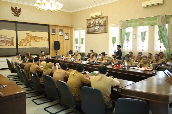 Pemkab Siak Prioritaskan Empat Wilayah untuk Pembersihan Sungai