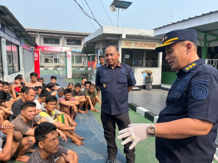 Pengawasan dan Penertiban, Tim II Kanwil Ditjenpas Riau Sambangi Lapas Bengkalis