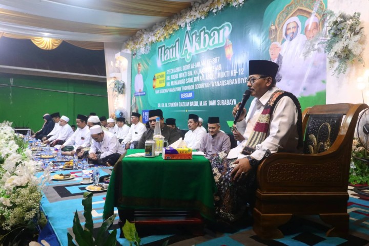 Bupati Afni Hadiri Haul Akbar Ulama di Kampung Bandar Sungai Sabak Auh