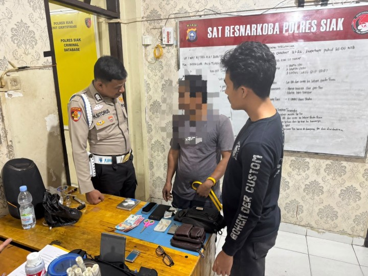 Polres Siak Bekuk ‘Toyol’ Bandar Sabu di Sungai Apit, 6,4 Gram Barang Bukti Disita