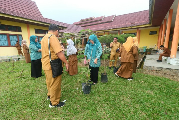 Siti Sarifah Buka Monitoring Program Aku Hatinya PKK 2026 di Kecamatan Mempura